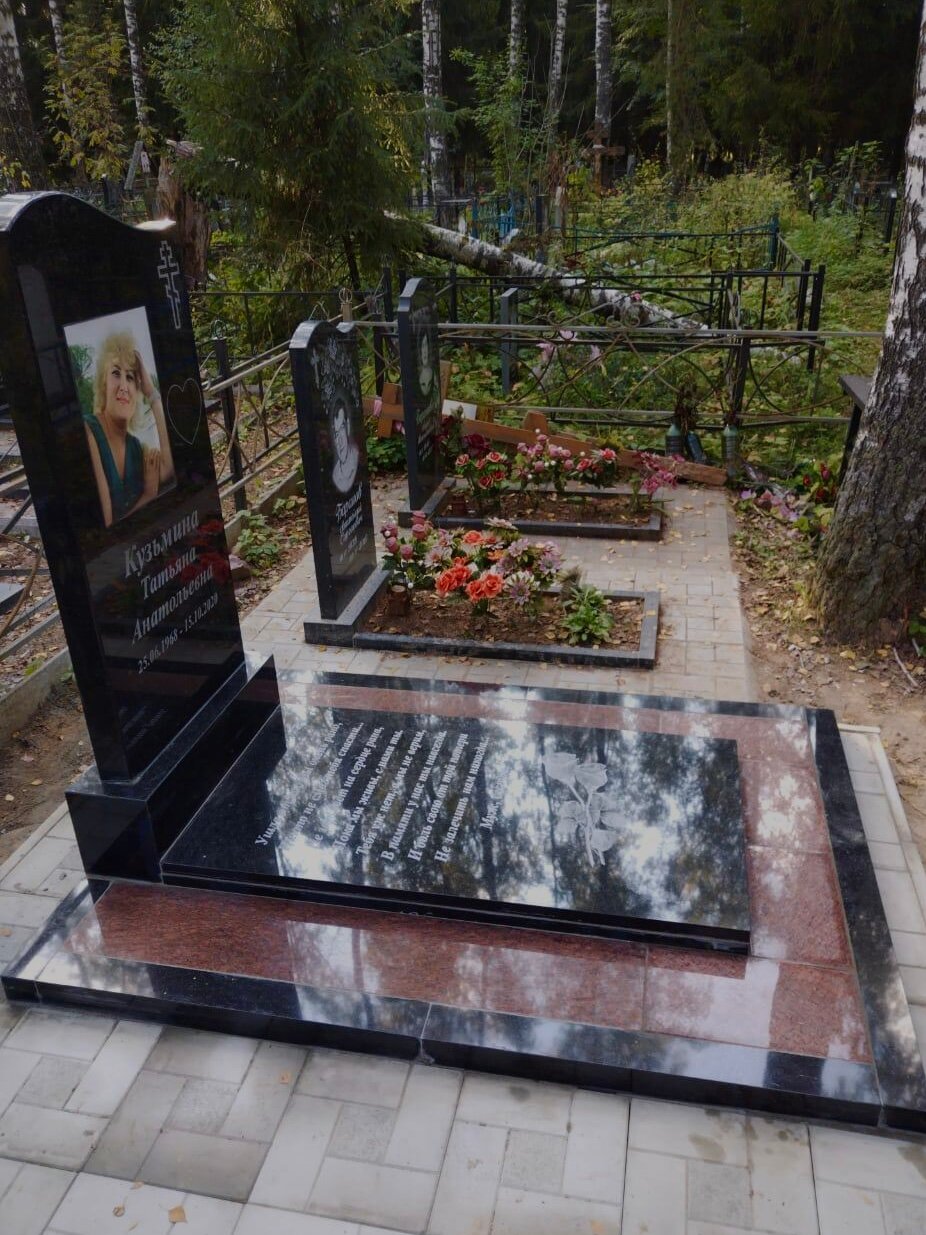 памятник, памятники и надгробия, надгробные памятники, памятник кладбище, памятники на могилу