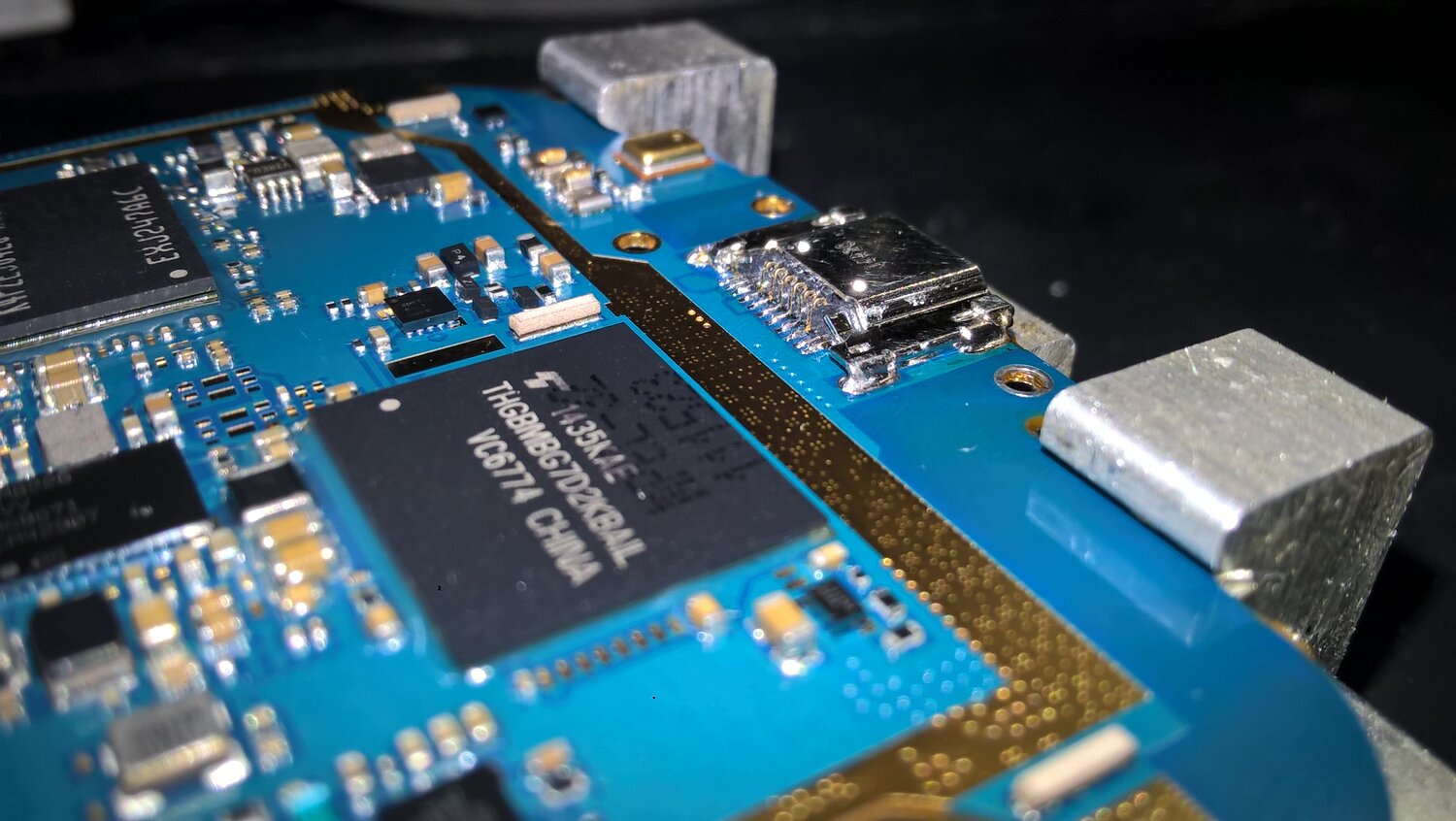 Замена USB-разъема мобильного телефона или планшета