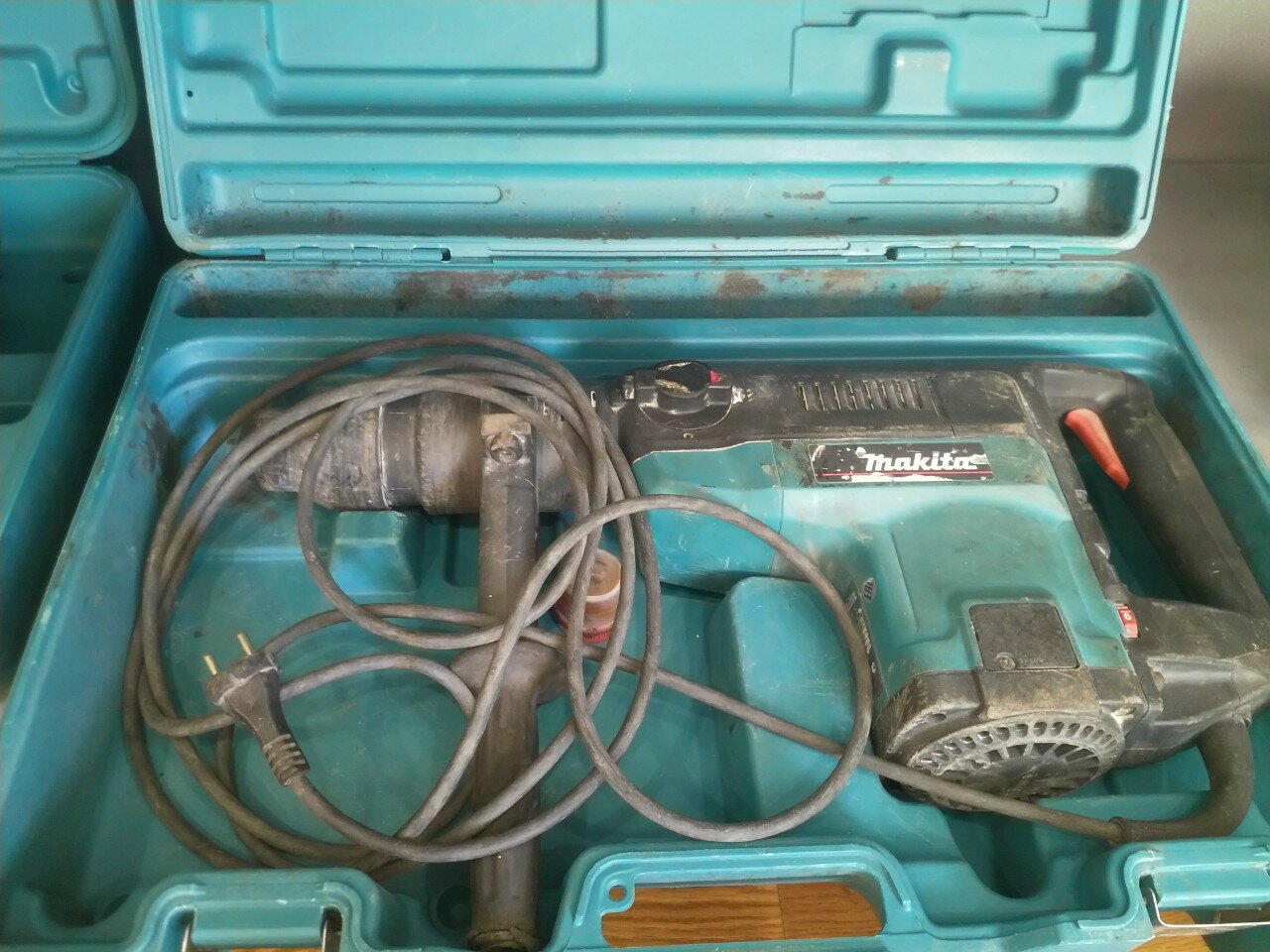 бэушный перфоратор макита, перфоратор сетевой makita hr2300, отбойный молоток макита hr5001c, макита 103 отбойный молоток, перфоратор макита hr4500c