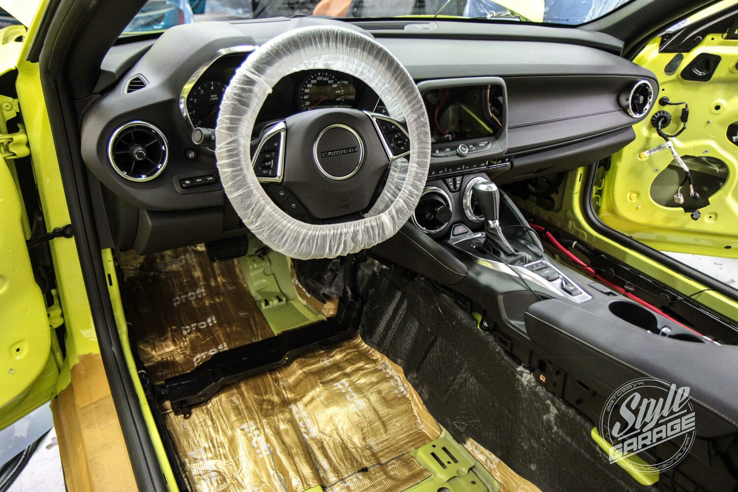 виброизоляция профи, bmw z4 шумоизоляция, шумоизоляция автомобиля, шумоизоляция porsche 911, амг 200 шумоизоляция