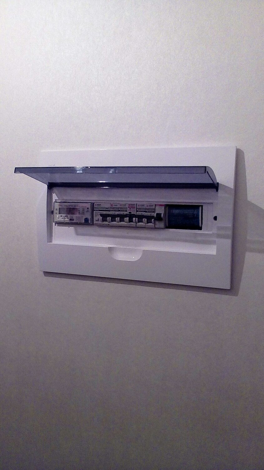 эл щиток в квартире встраиваемый legrand, бытовая техника, высота установки счетчика электроэнергии в квартире, счетчик электроэнергии от розетки, щиток с розетками и автоматами