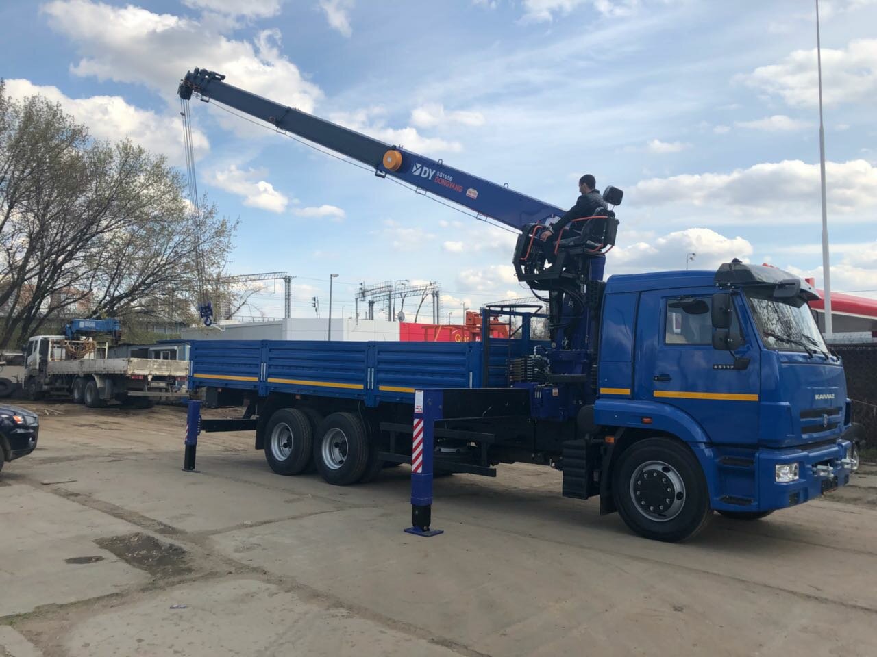 бортовой камаз 65117 с кму ит-150, камаз 65117 с кму dongyang, камаз 65117 с кму ит 150, камаз 65117 с кму, камаз 43118 с кму dong yang ss2036