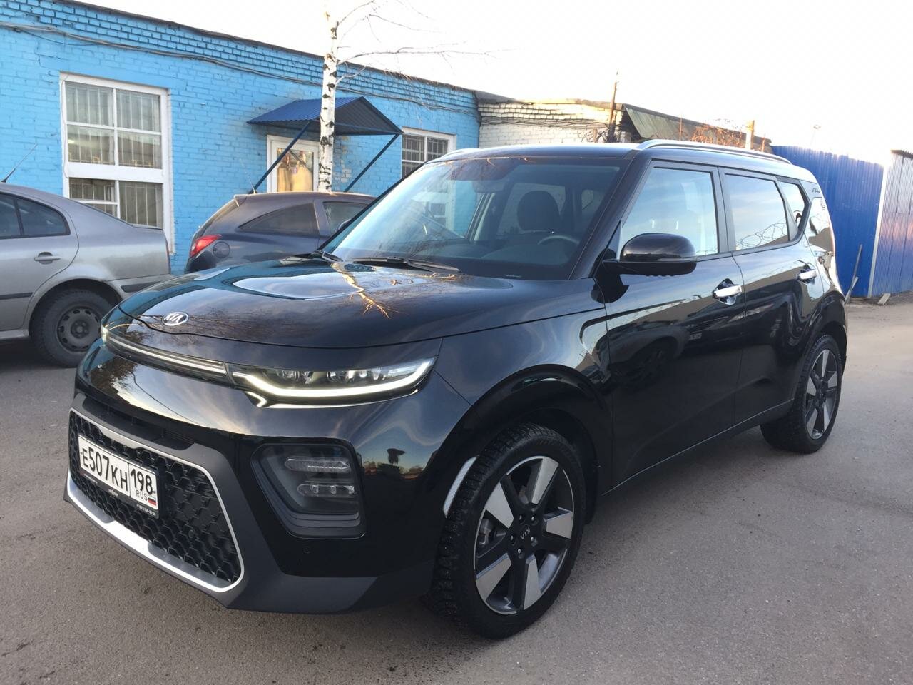 kia soul, киа соул 2020 черный, киа соул 2019 черный, киа соул 2020 черная люкс, Land Rover Discovery Sport
