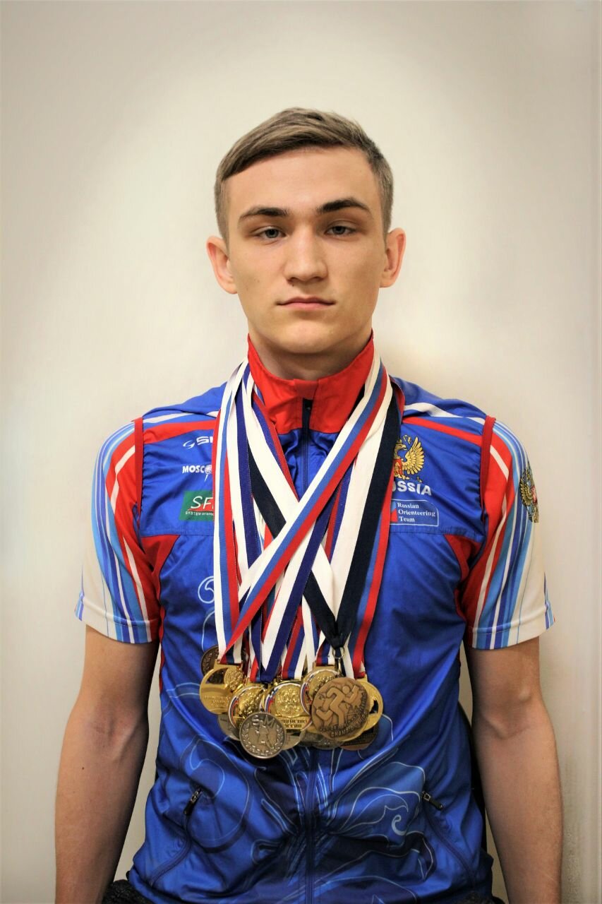 Михаил Кулешов