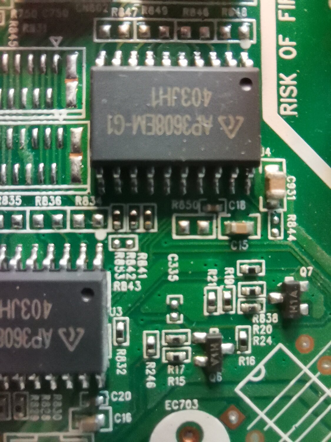 схема, плат, бош ме 7.1 еепром 95040, smd транзистор на плате, интегральная схема