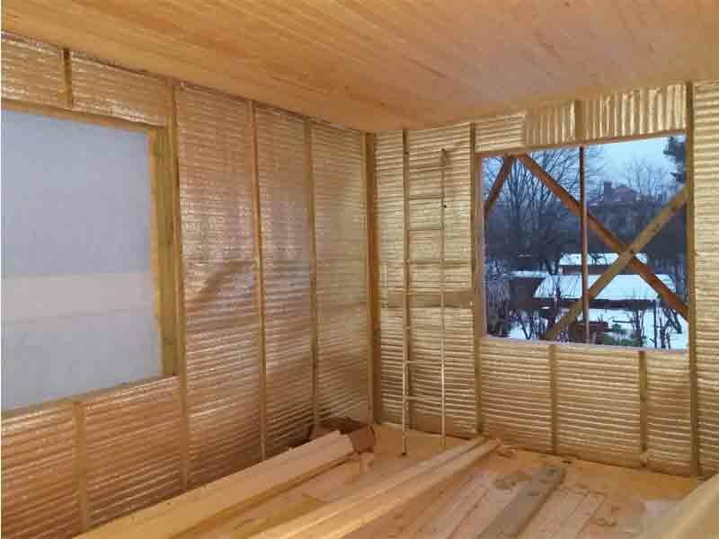 рулонные шторы в деревянном доме, обшивка стен блок хаусом, бани отделка вагонкой блокхаус, имитация бруса, рулонные шторы