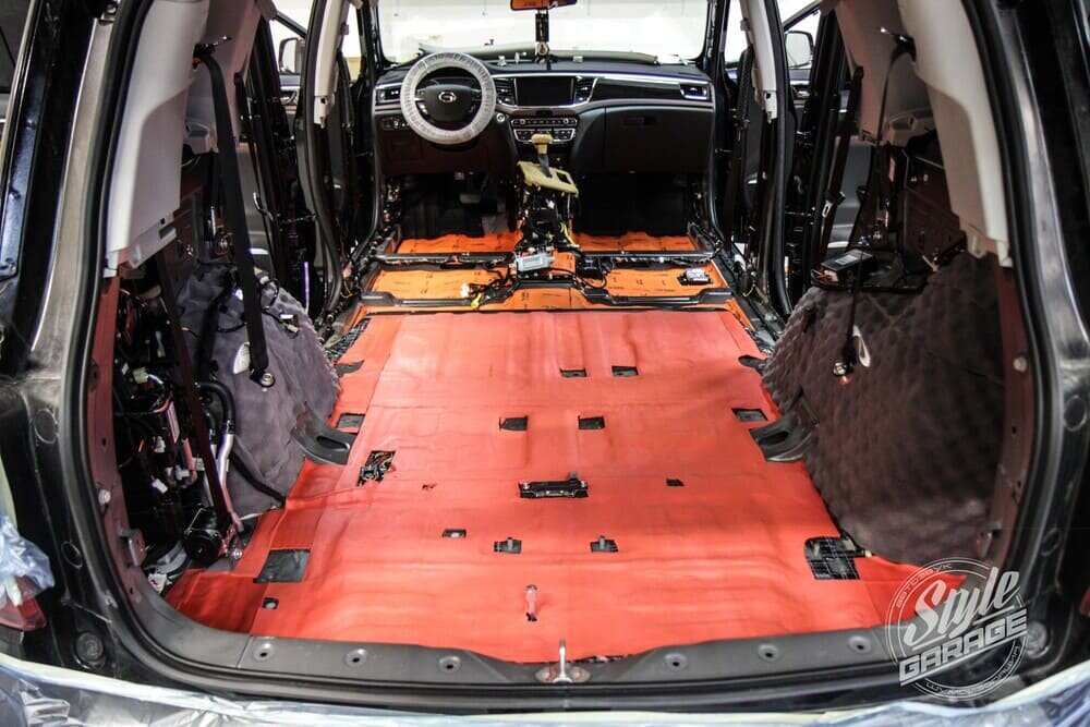 шумоизоляция автомобиля, шумоизоляция toyota prado 150, шумоизоляция тойота рав 4, шумоизоляция kia mohave, шумоизоляция авто материалы