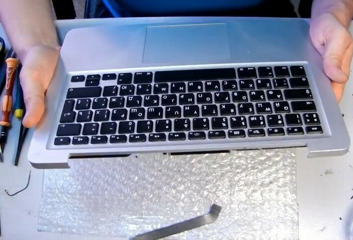 macbook air 2018 клавиатура, клавиатура ноутбука, клавиатура, русская клавиатура гравировка, ноутбук