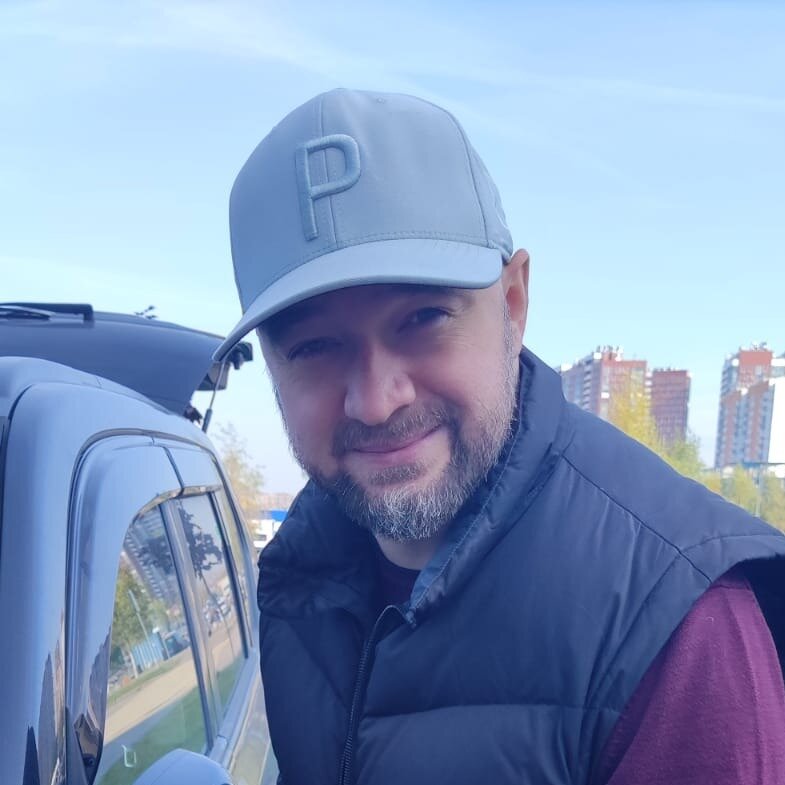 Павел Семенов