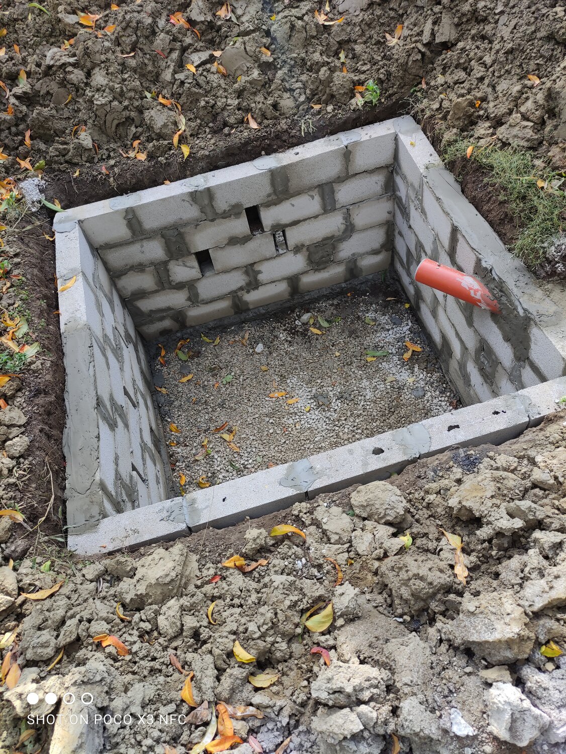 Канализационная яма своими руками из бетонных блоков - 95 фото