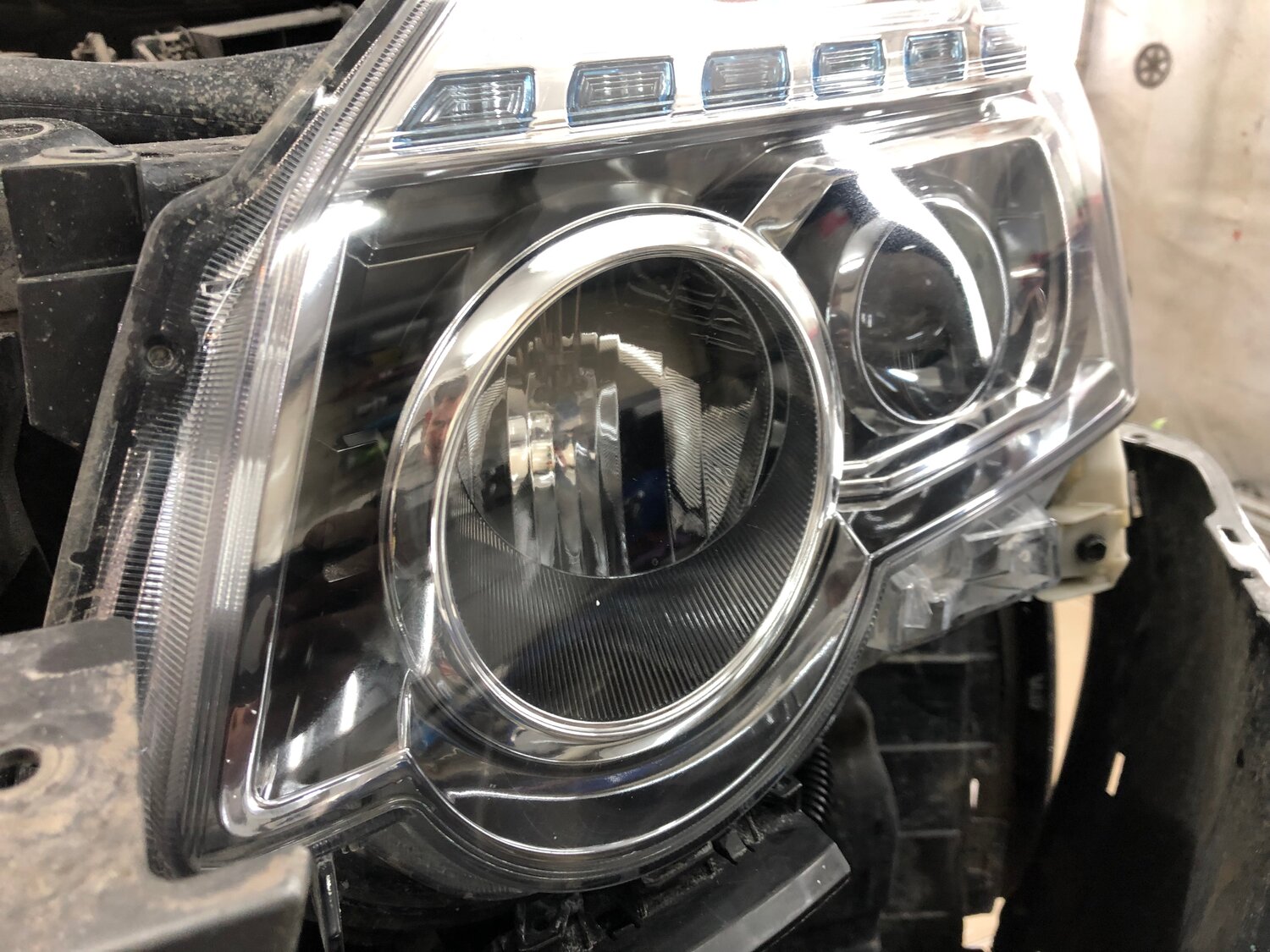фара, линзы в фары, передние фары ниссан x-trail t31, nissan x-trail, передние фары