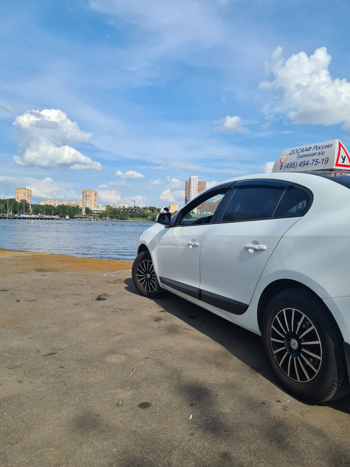 автомобиль, рено флюенс на белых дисках, авто, renault fluence r17, Renault Megane RS III