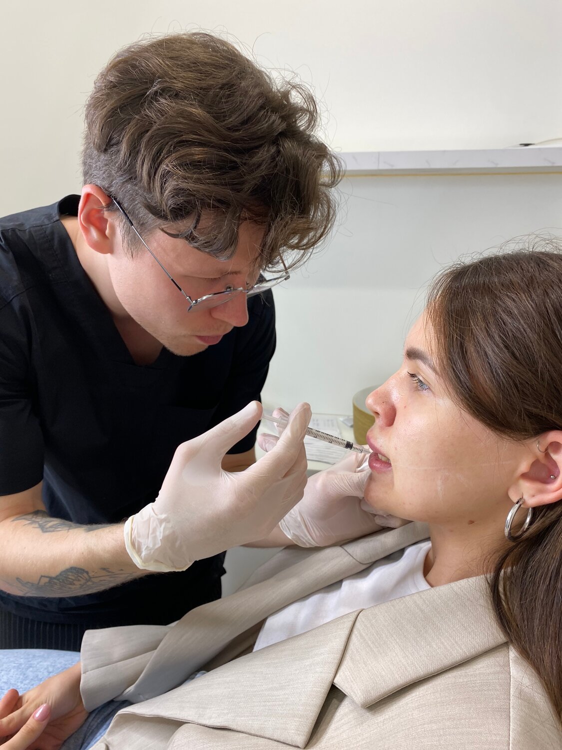 следы на коже, dentist, осмотр стоматолога, серегина людмила александровна, стоматолог гигиенист
