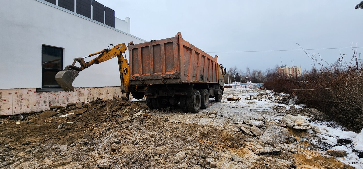 вывоз грунта, техника, строительный мусор, спец техника, камаз 6520 погрузка грунта