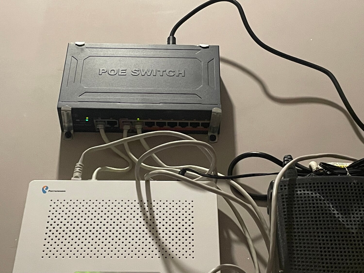 роутер маршрутизатор, huawei 8245h оптический роутер, wi-fi роутер d-link dsl-g804v, оптический роутер huawei 8245, электроника