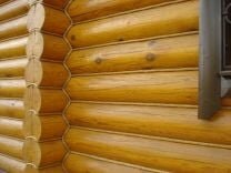 конопатка оцилиндрованного бревна, конопатка сруба, теплый шов на конопатку, герметизация теплый шов, теплый шов