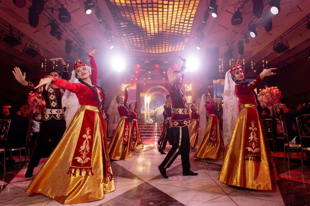 национальные танцы азербайджана, грузинский танец ачарули, грузинские танцы, костюм для лезгинки, лезгинка танец