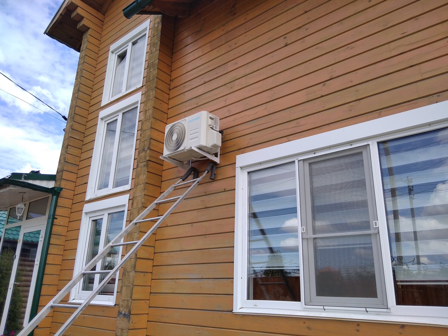 Установка кондиционера на сайдинг - 97 фото