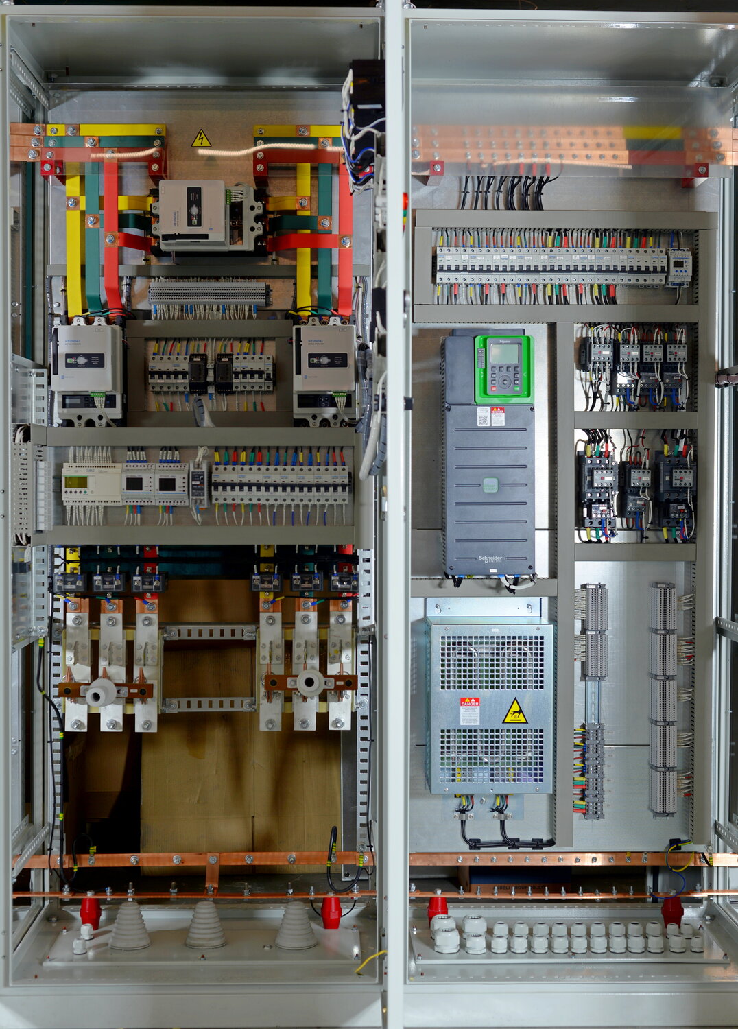 щит вводно-распределительный щр-2 abb, главный распределительный щит грщ-пвс-04-400, щит управления щсу, щит щсу, вводно-распределительный щит врщ-1