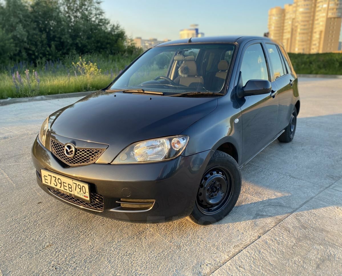 mazda demio, mazda demio 2003, mazda2, мазда демио серая 2004, Mazda Demio II (DY)