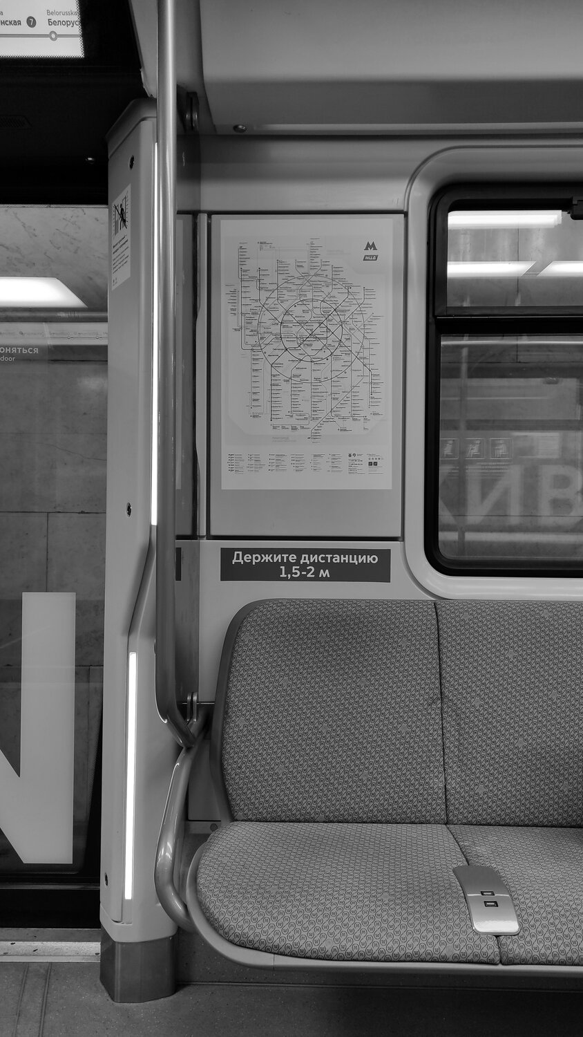 вагон метро, subway, subway train, электропоезд метро, пустое метро эстетика