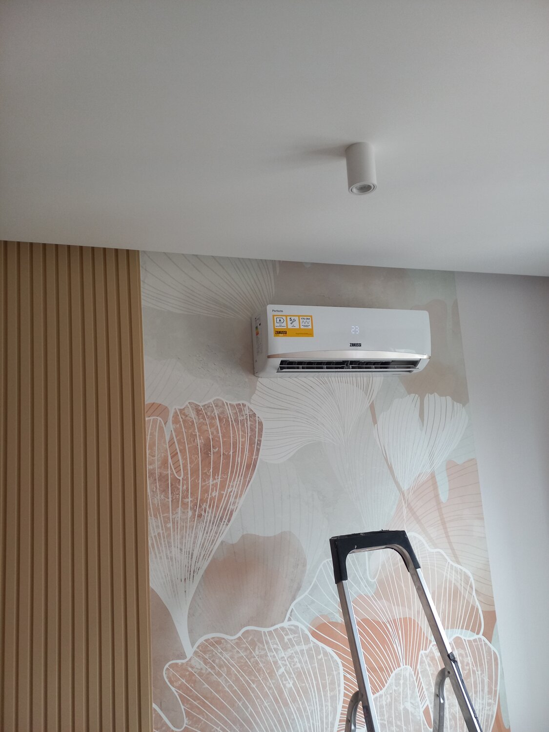 кондиционеры сплит системы, кондиционер, кондиционер инверторный, установленный кондиционер, сплит системы