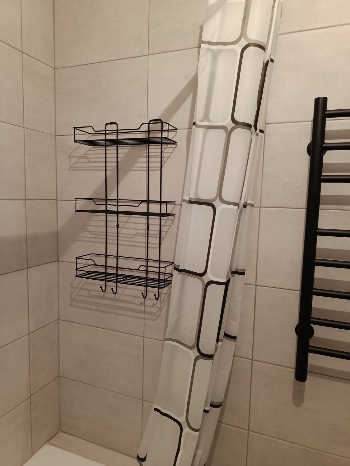 полка для ванной угловая настенная металлическая, полка для ванной подвесная, этажерка полка для ванной, полка угловая для ваннoй, полка для ванной напольная