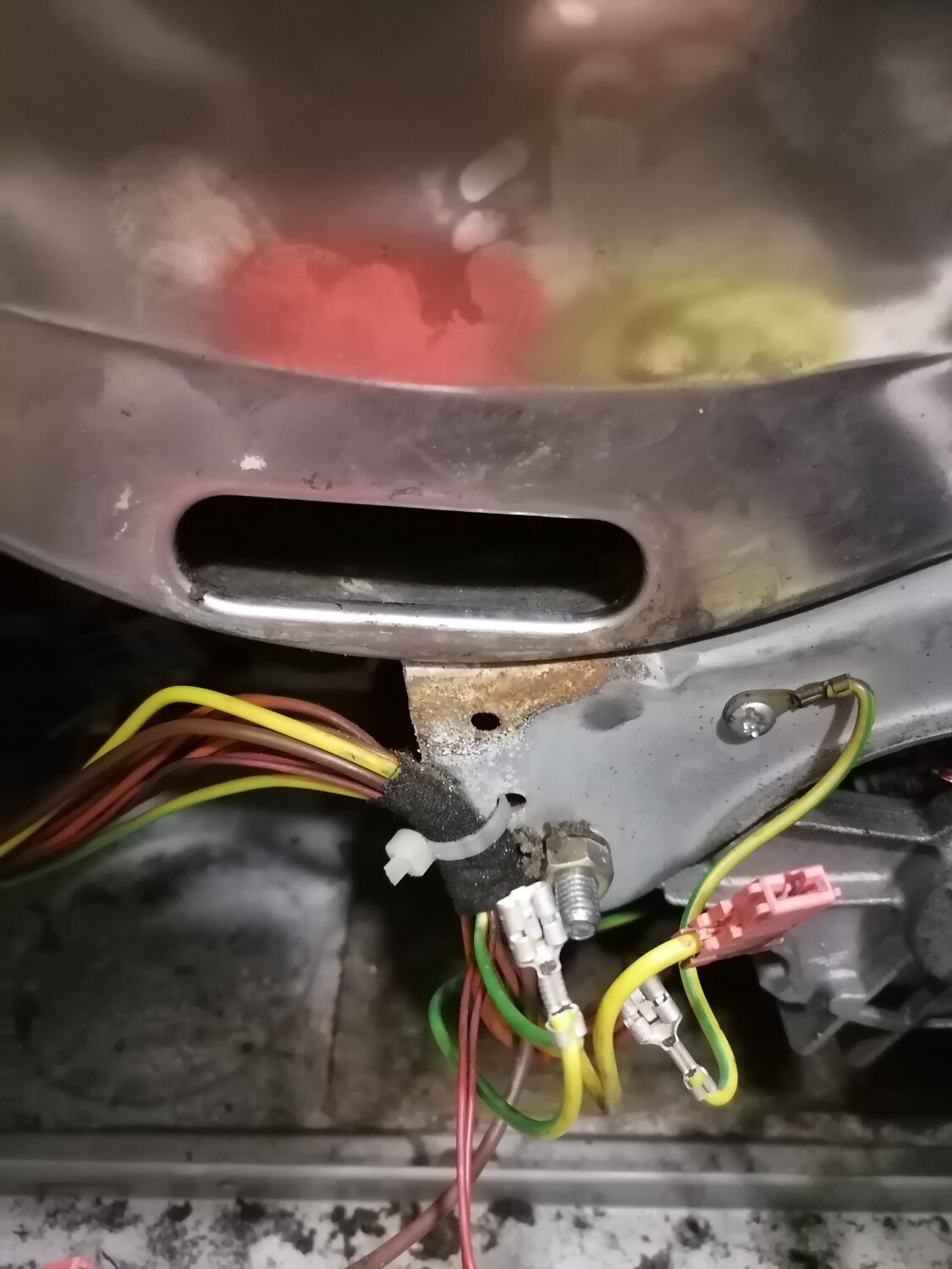 тен в стиральной машине, тэн в стиральной машине, замена тэна в стиральной машине, стиральная машина индезит, стиральная машина indesit