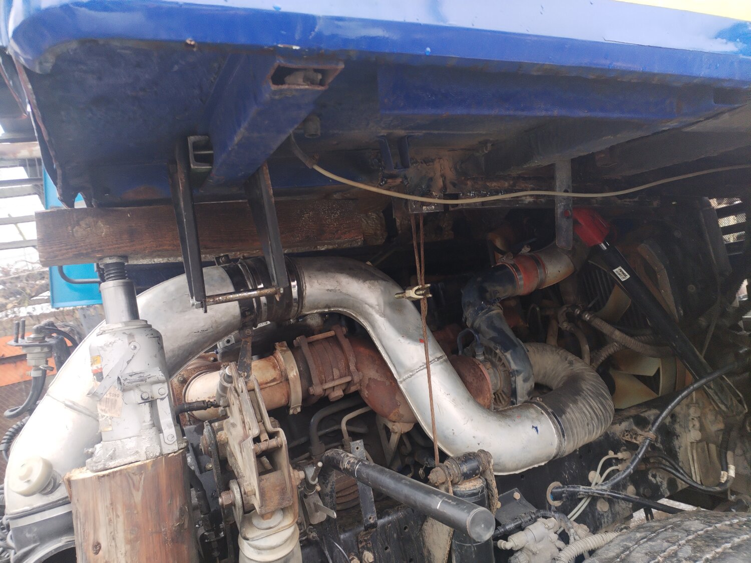 камаз 65117 двигатель cummins, маз с двигателем weichai wp7, камаз 6520 с двигателем cummins, маз двигатель, камаз 4308 двигатель cummins