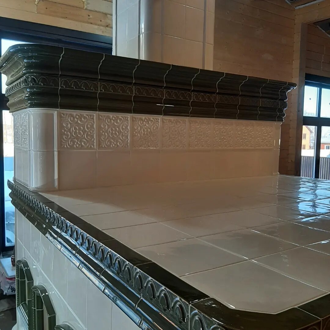 печь с изразцами, изразцовые камины гапонов, изразцовая печь, изразцы, русская печь с изразцами