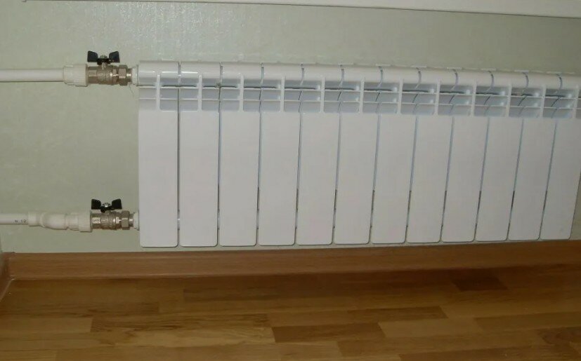 радиаторов отопления, батареи отопления в квартире, радиатор отопления биметаллический, монтаж радиатора отопления, батареи отопления