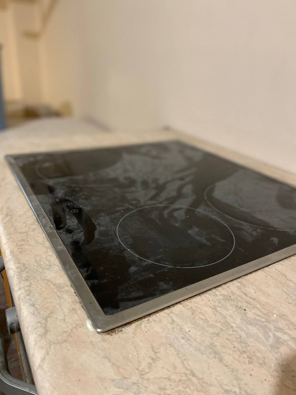 встраиваемая электрическая панель electrolux ehf96547xk, варочная панель, индукционная варочная панель electrolux, индукционная варочная панель, индукционная варочная панель electrolux ime6440kf