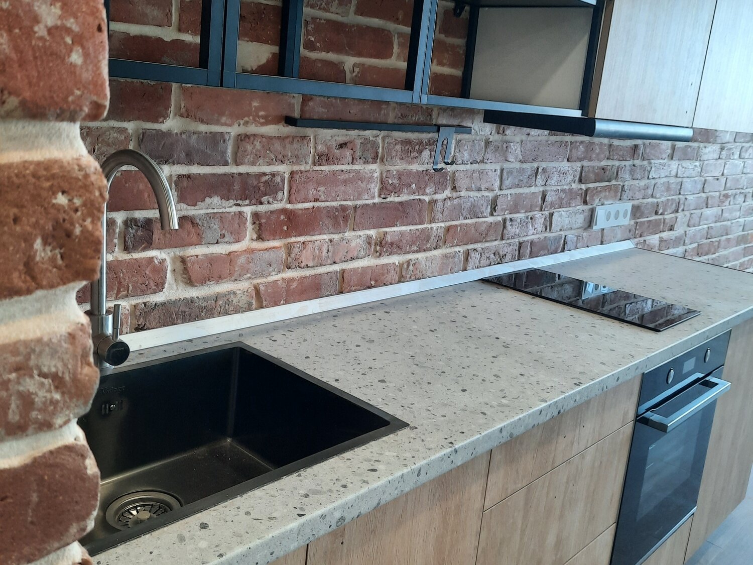 столешница, столешница для кухни из искусственного камня, столешница барная, столешница для кухни, искусственный камень столешница