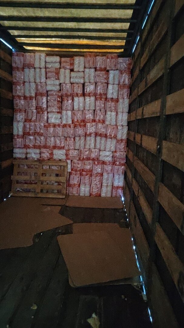 контрабанда, склад, упаковка, контрабанда алюминия, контрабанда снюса