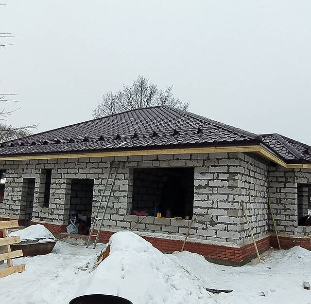 одноэтажный дом из газоблока, одноэтажный дом из блоков, строительство домов из газобетона, одноэтажный дом из инси блока, дом из газосиликатных блоков