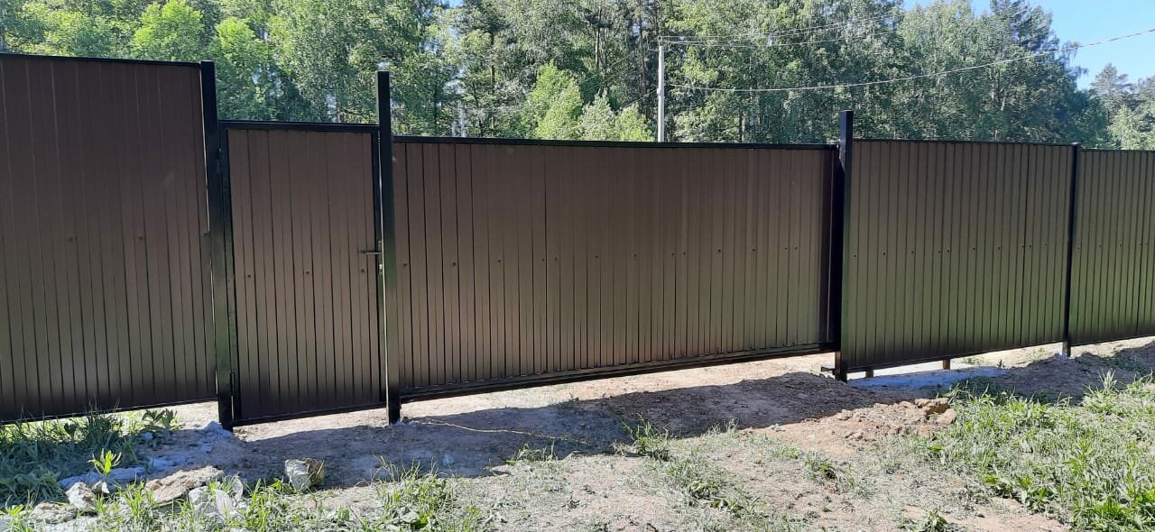 откатные ворота и калитка, ворота профнастил, откатные ворота, откатные ворота профлист антрацит 7014, распашные ворота из профнастила