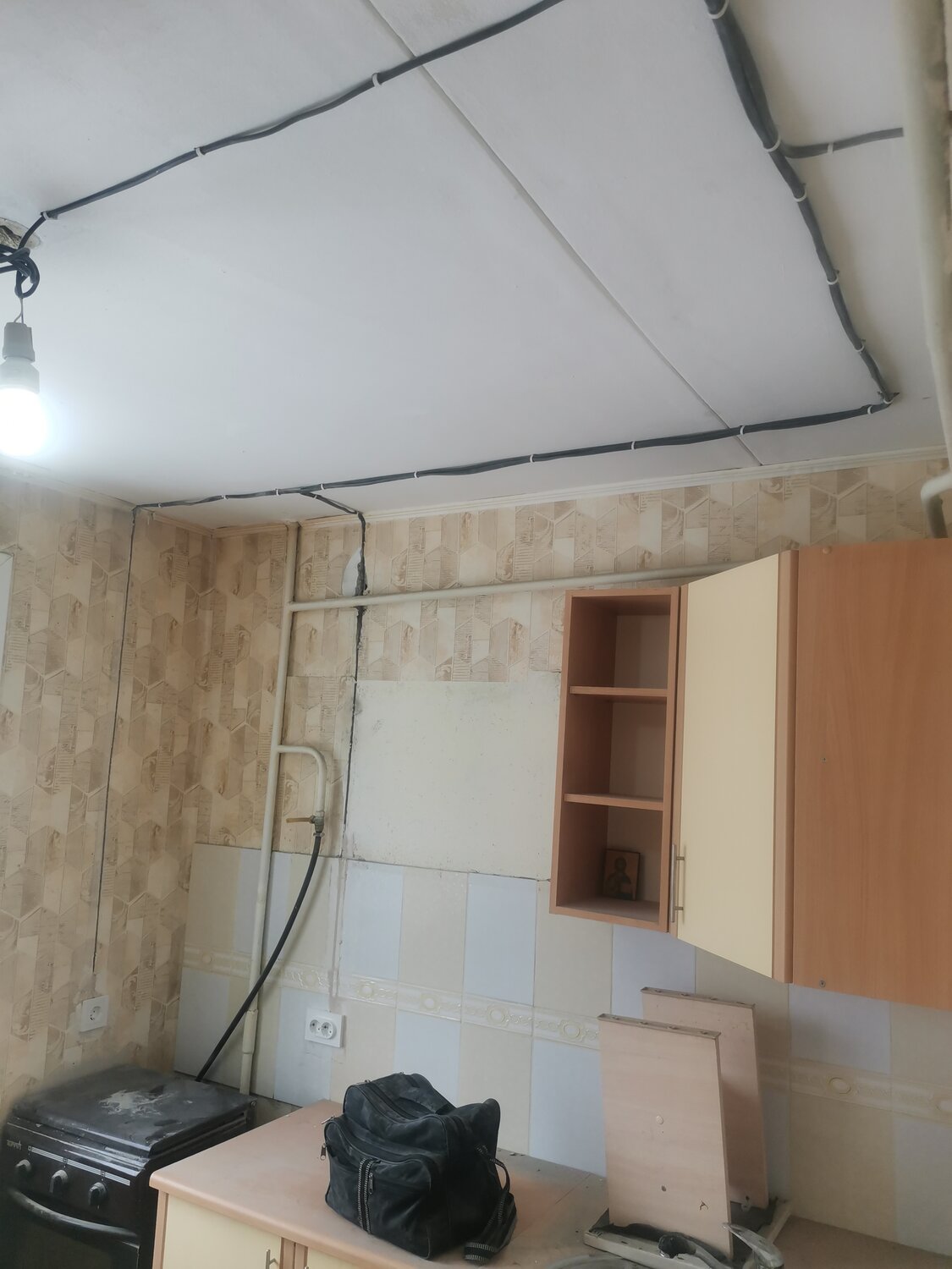 электропроводка на кухне, электрика на кухне, монтаж электропроводки, электропроводка в квартире, сменить проводку в квартире