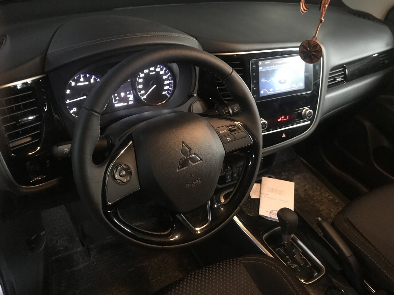 mitsubishi outlander, mitsubishi outlander iii, mitsubishi outlander 2014, mitsubishi outlander 2, mitsubishi outlander 2018