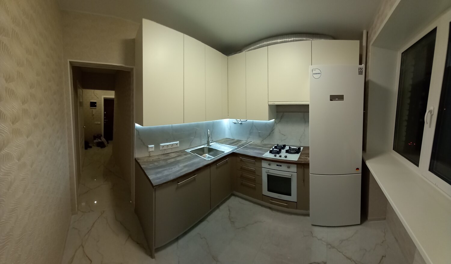 квартира, интерьер кухни, дизайн небольшой кухни, кухни, дизайн кухни