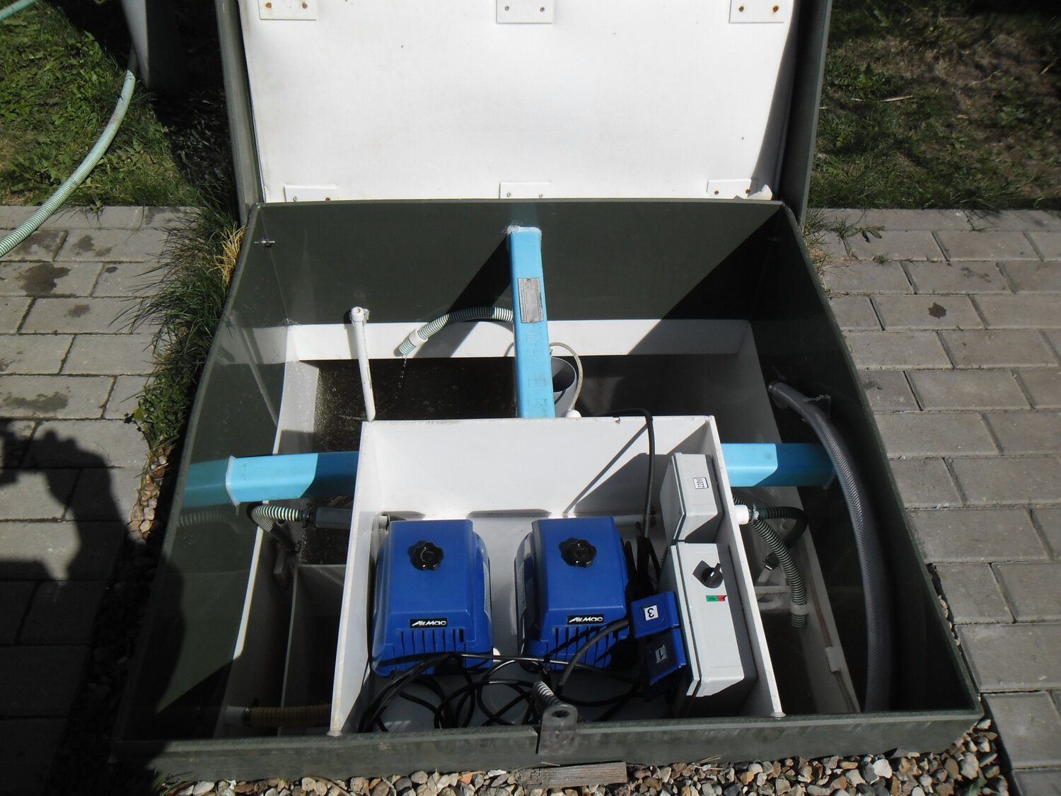 обслуживание септика, устройство септика топас, установка септика топас, септик топас, обслуживание септика топас