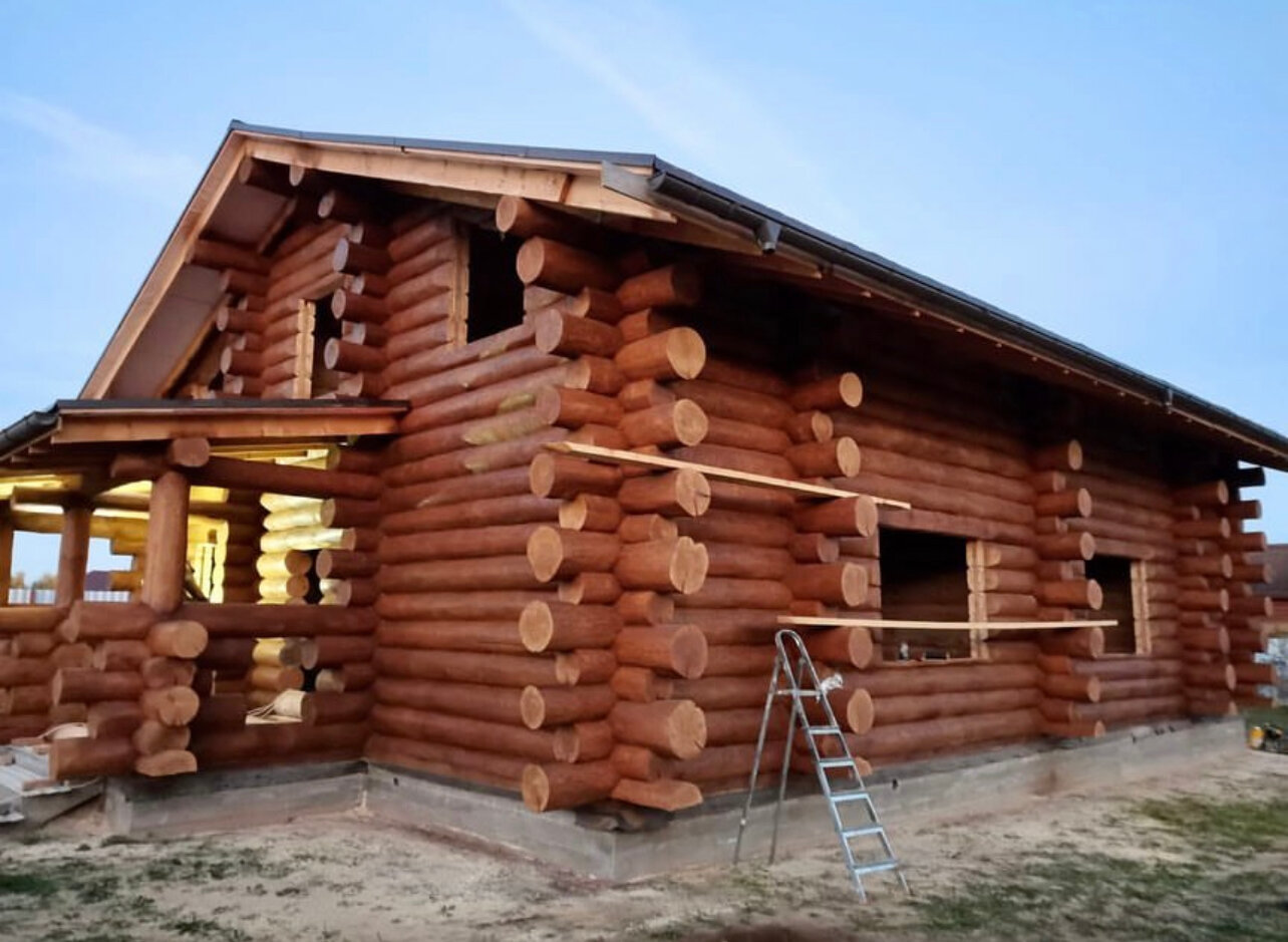 сруб дома, сруб дома из бревна, дома из бревна, рубленные дома из бревна, сибирский кедр сруб