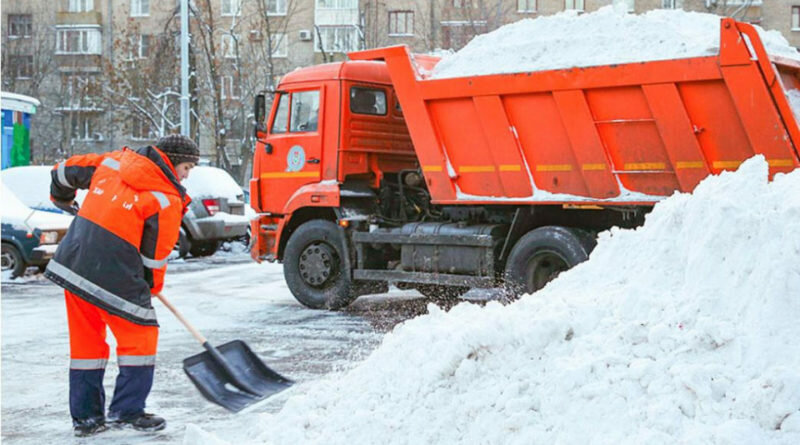 уборка снега, вывоз снега камаз, вывоз снега, чистит снег, снег