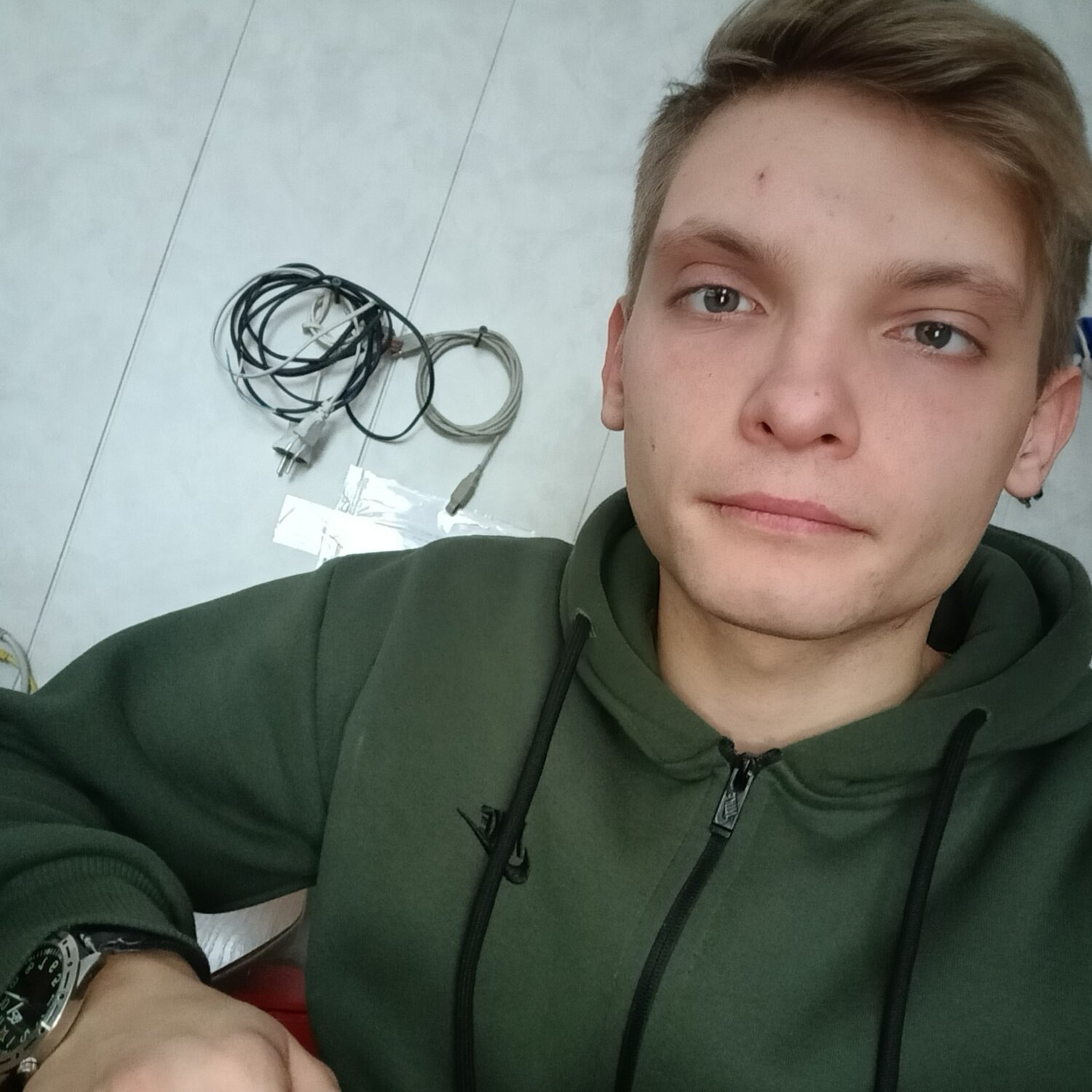 Михаил Емельянов