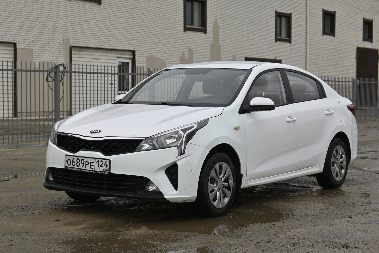 kia rio iv, kia rio, белый киа рио, kia rio 2021, Toyota Corolla Verso I Рестайлинг 2