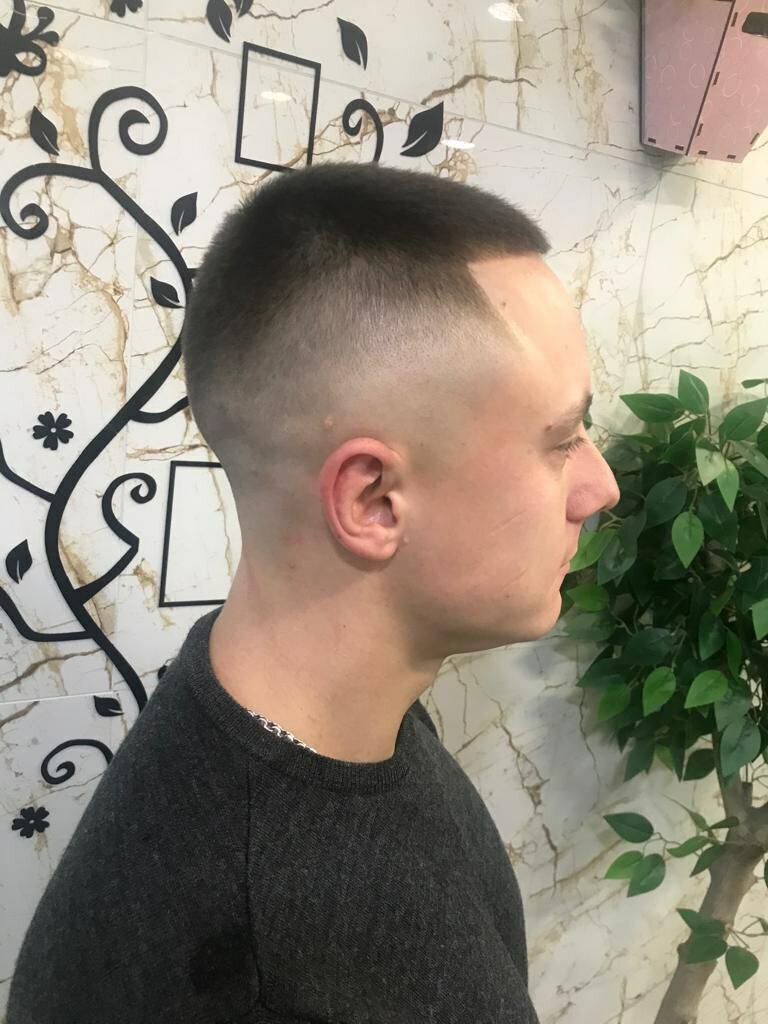 стрижка фейд, переход прическа, стрижки, прическа бокс без перехода, мужские стрижки