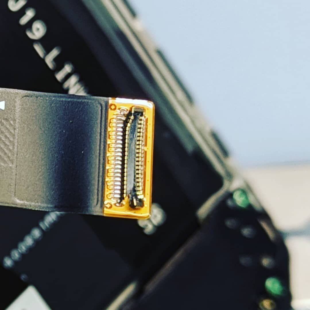 разъем на шлейф 14 pin, displayport разъем, бxiaomi mi4 разъемы на плате назначение, m015f дисплей коннекторы, кабель для ноутбука