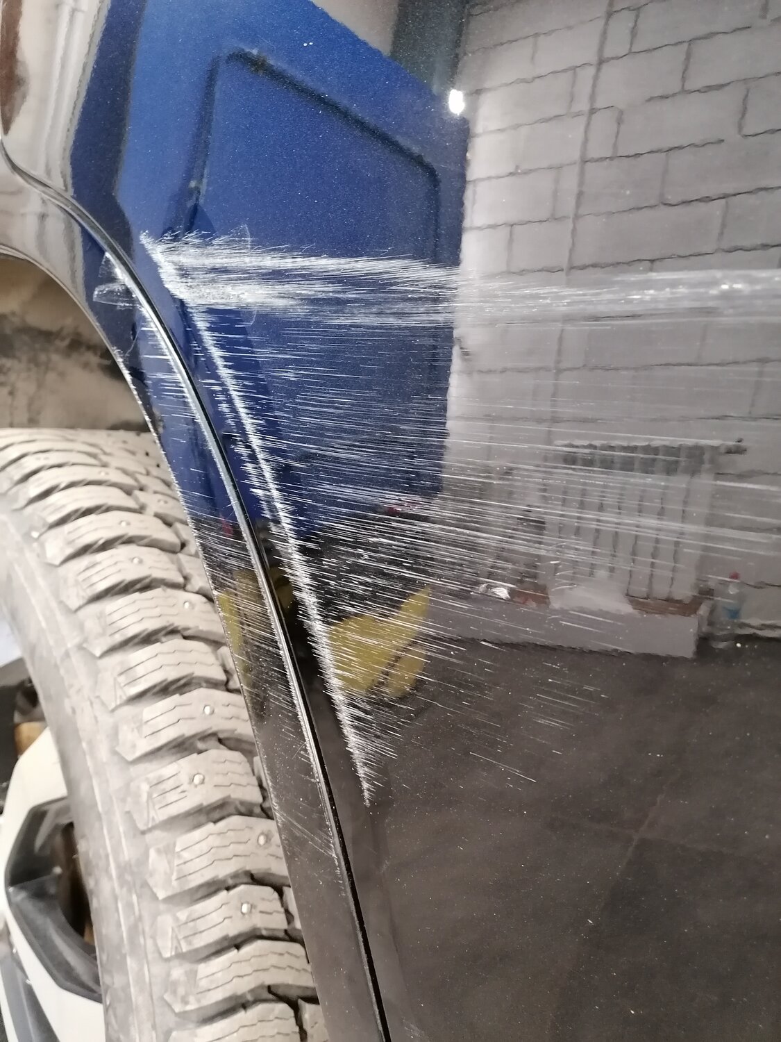 полировка кузова автомобиля от царапин, полировка царапин на авто, удаление царапин на кузове автомобиля, полировка автомобиля, полировка кузова автомобиля