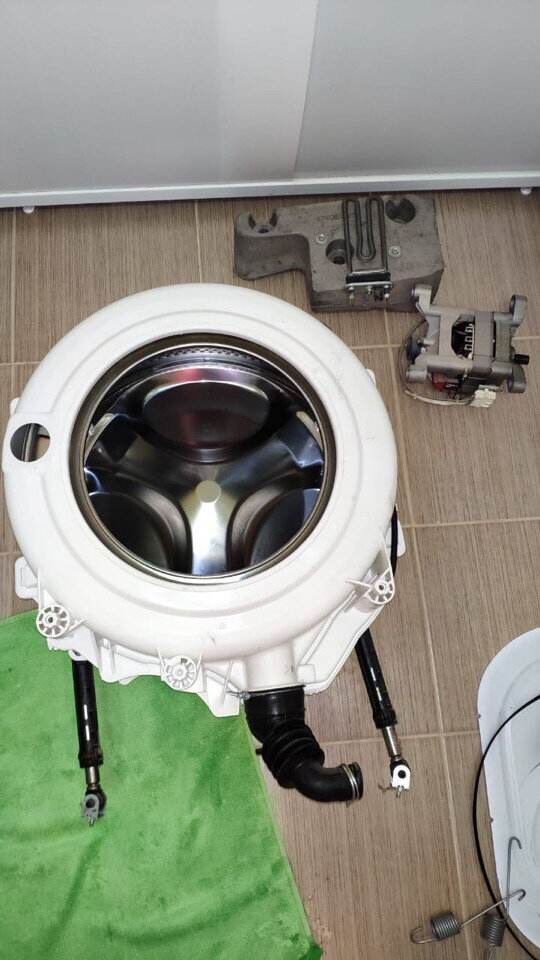 бак в сборе с барабаном для стиральной машины indesit wiul 103, стиральная машина индезит, бак стиральной машины, бак стиральной машины 148026340, стиральная машина бу