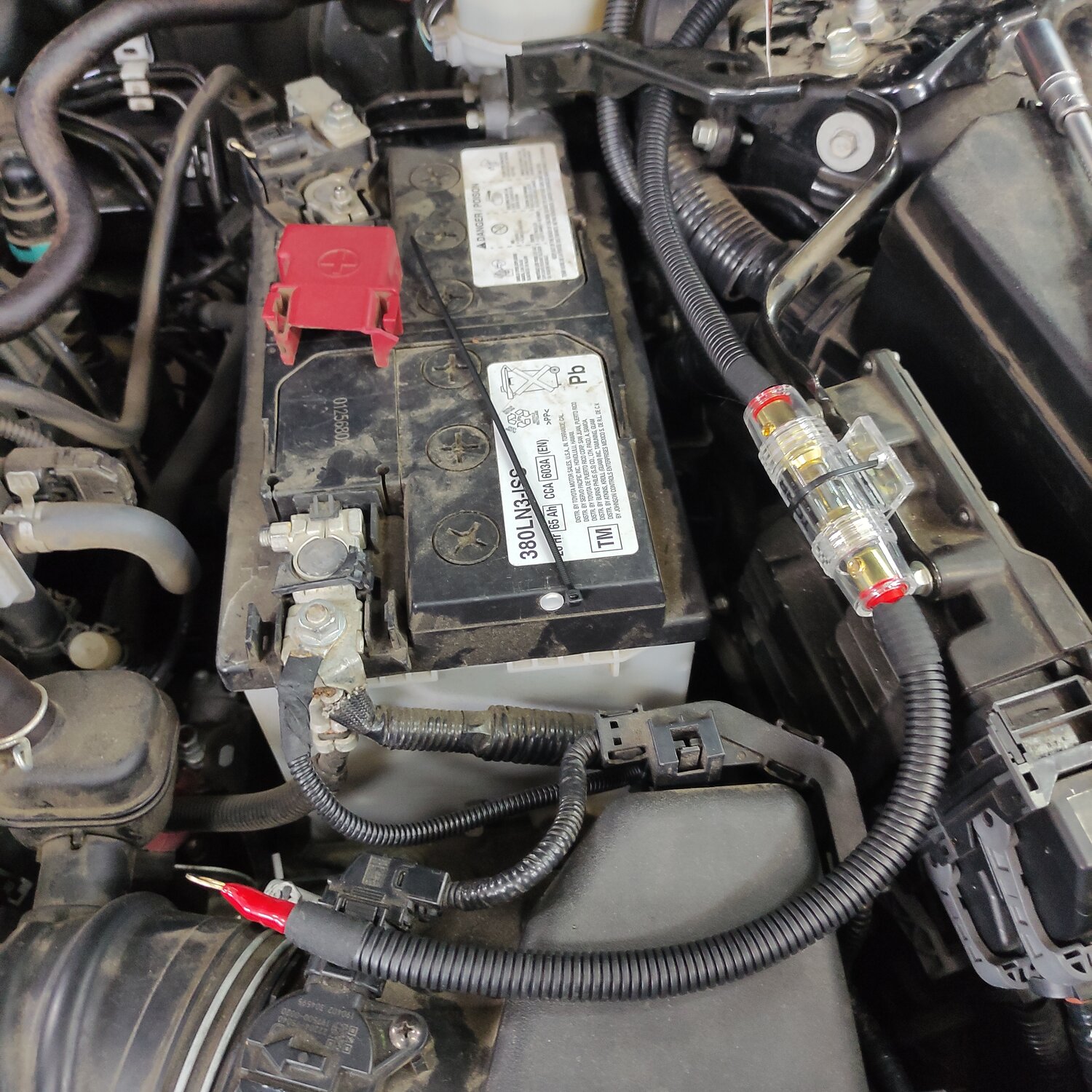 аккумулятор тойота королла 180, honda cr-v 2 аккумулятор, honda civic 6 аккумулятор, аккумулятор на тойота виста 91 года, аккумулятор chevrolet cruze 1.6