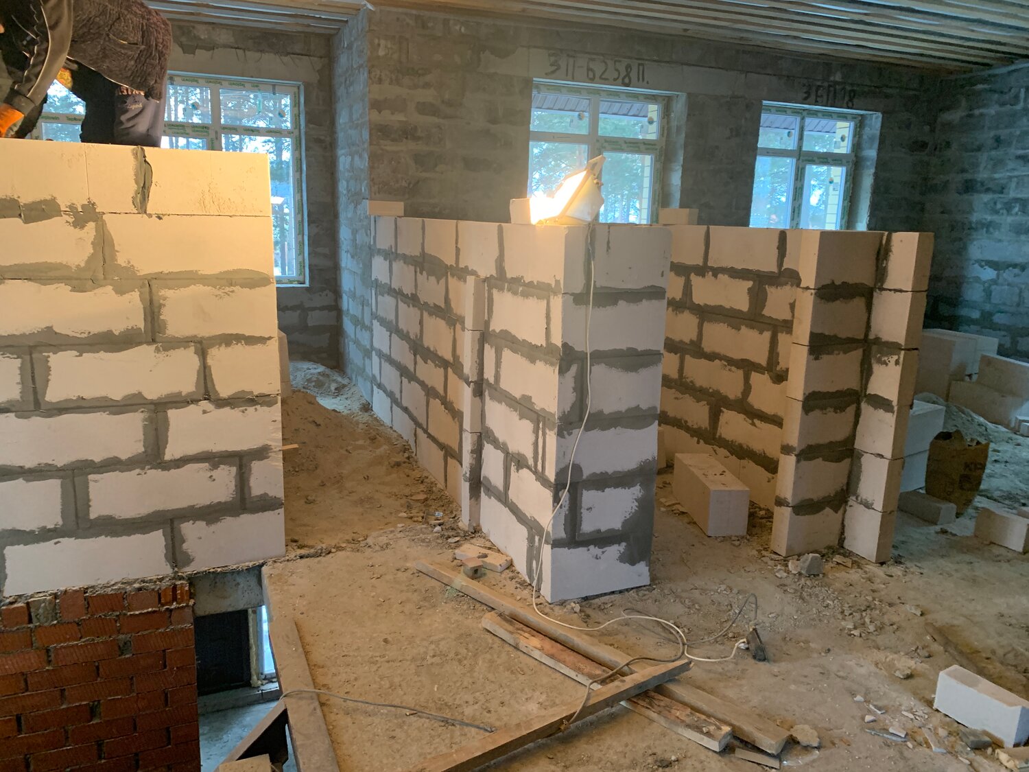 перегородка из пеноблоков, перегородки из газобетонных блоков, перегородки из газобетона, пеноблок для перегородок, перегородка из газобетонных блоков 75 мм